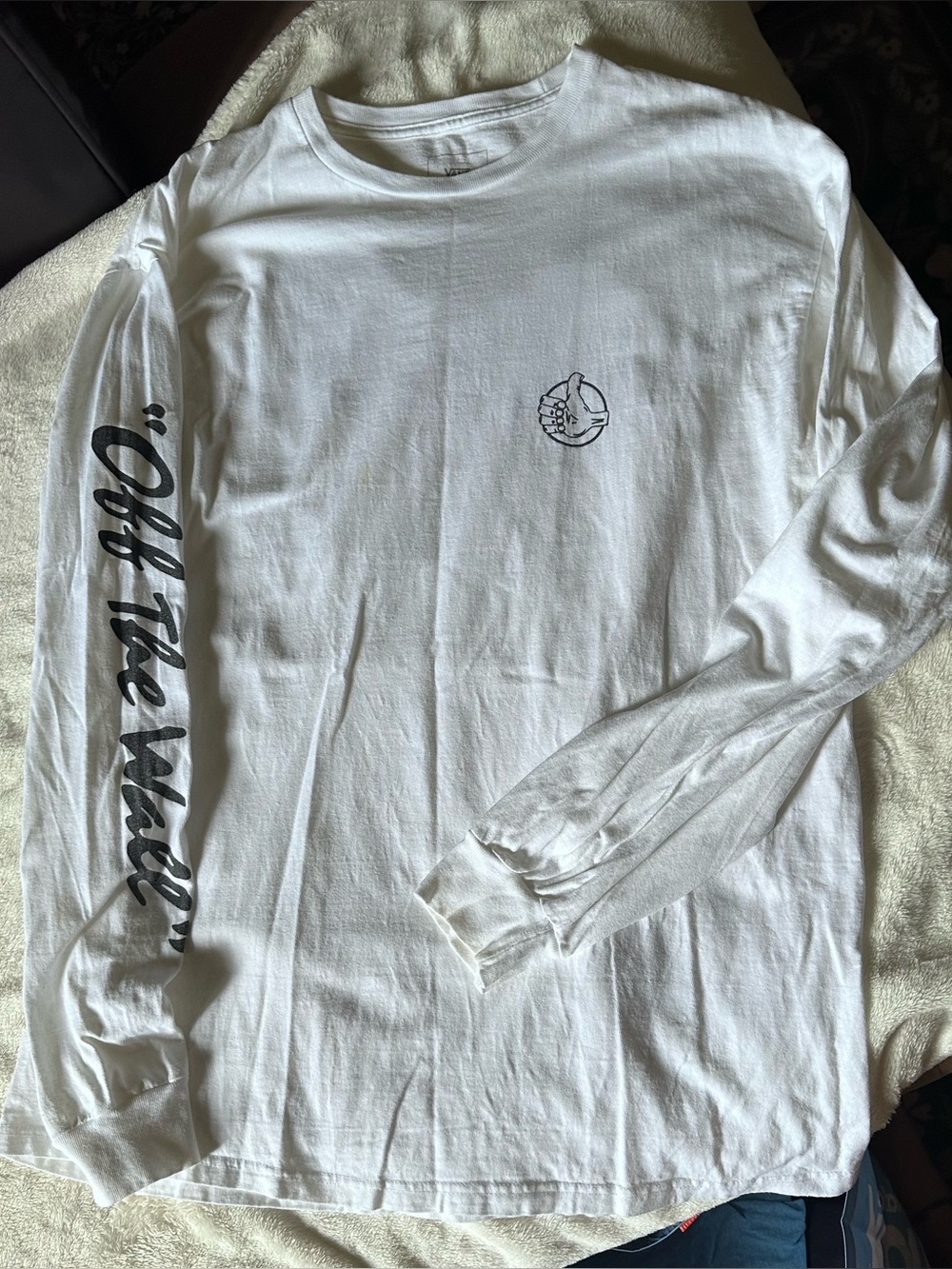Van’s Men's White Long-Sleeve Graphic Tee